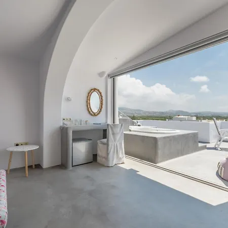 The Saint Vlassis Hotell Naxos City