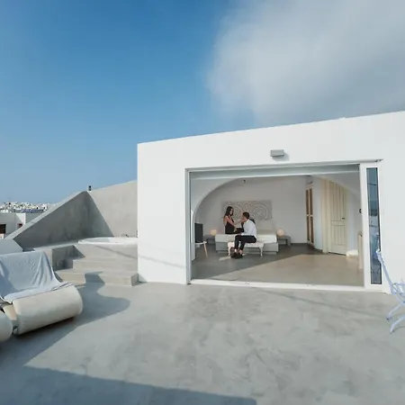 圣瓦拉西斯酒店 Naxos City