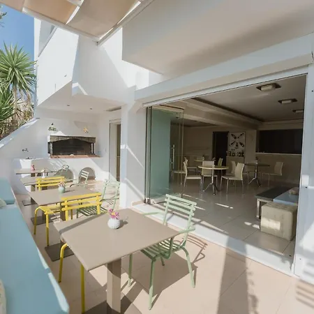 Hotell The Saint Vlassis Naxos City
