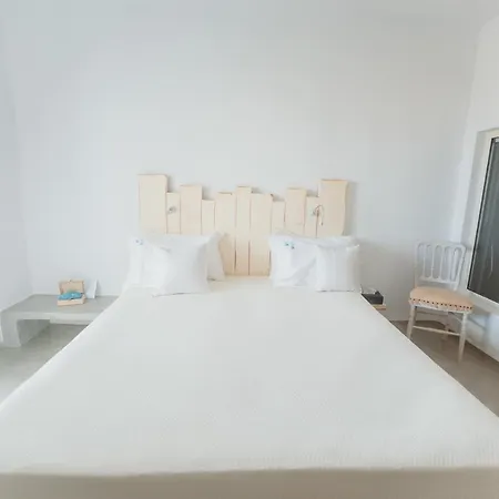 The Saint Vlassis Hotell Naxos City